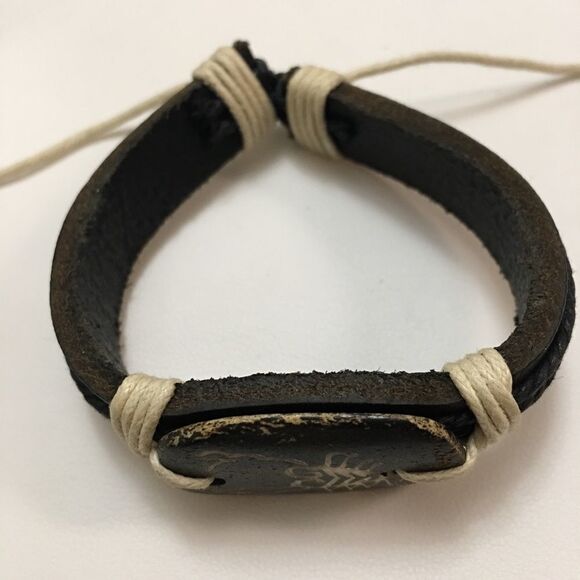 Pre❤️ Scorpion 🦂 bracelet  - Picture 2 of 3